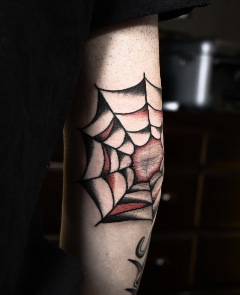 スパイダーウェブ