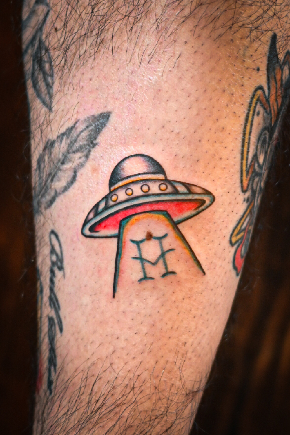 UFOのタトゥー